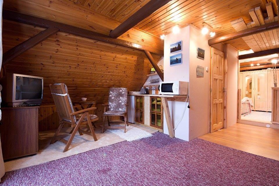 Apartment Apartmanek U Spicaku *
